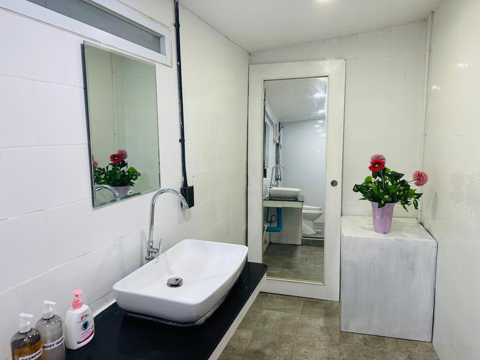 צ'יאנג מאי Monkey Toe Guesthouse מראה חיצוני תמונה