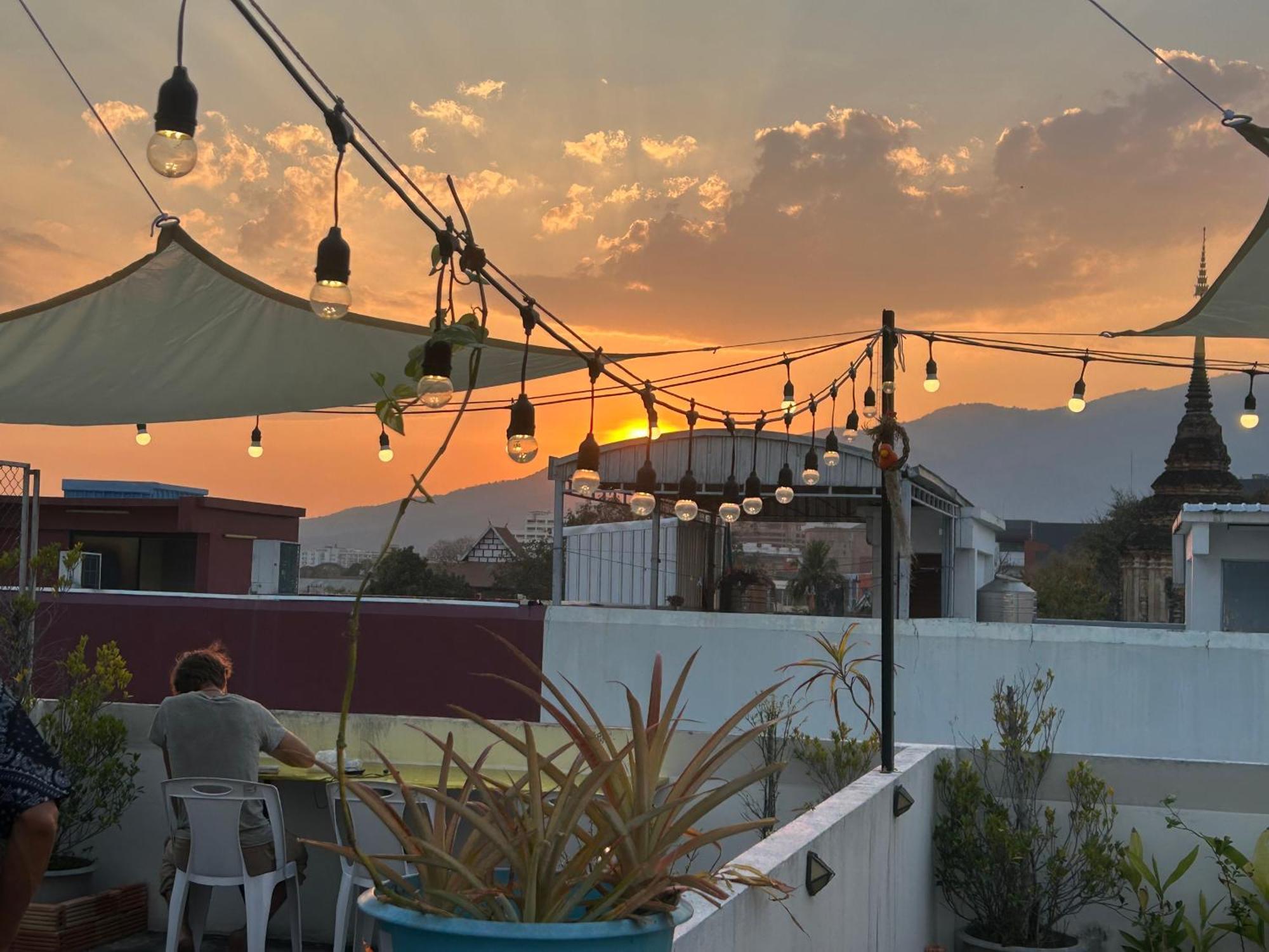 צ'יאנג מאי Monkey Toe Guesthouse מראה חיצוני תמונה